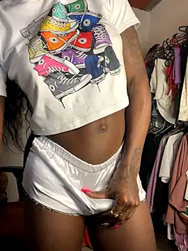 Snapshot of Richchocolatesweet_ chatting on September 9, 2:54 am Richchocolatesweet online show from September 9, 2:54 am