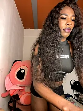 Snapshot of Richchocolatesweet_ chatting on September 28, 1:15 am Richchocolatesweet online show from September 28, 1:15 am