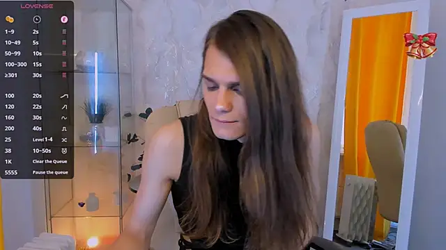 Snapshot of Will_Will_ chatting on September 18, 7:02 am Will Will online show from September 18, 7:02 am
