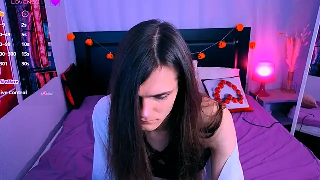 Will Will  online show from November 8, 3:01 pm