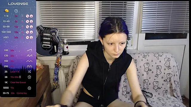 Snapshot of sky9669 chatting on February 11, 4:13 pm sky9669 online show from February 11, 4:13 pm