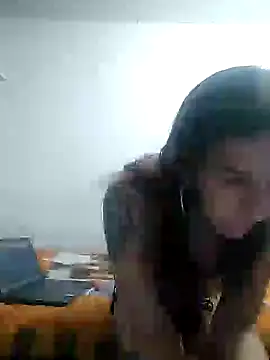 Snapshot of Cameron_puppy chatting on January 26, 5:45 am Cameron puppy online show from January 26, 5:45 am