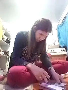 Snapshot of Cameron_puppy chatting on March 19, 7:38 pm Cameron puppy online show from March 19, 7:38 pm
