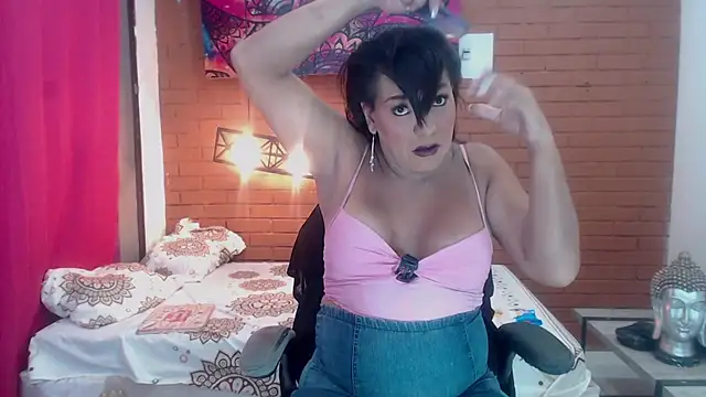 Snapshot of Khatalina_hott chatting on September 20, 3:12 am Khatalina hott online show from September 20, 3:12 am