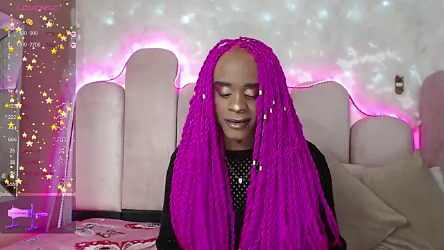 Snapshot of puca_ebony chatting on December 9, 4:47 pm puca ebony online show from December 9, 4:47 pm
