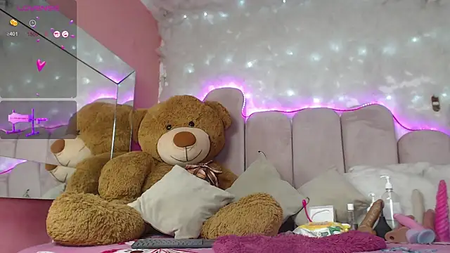 Snapshot of puca_ebony chatting on February 10, 12:39 pm puca ebony online show from February 10, 12:39 pm