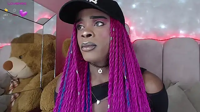 Snapshot of puca_ebony chatting on February 13, 4:17 pm puca ebony online show from February 13, 4:17 pm