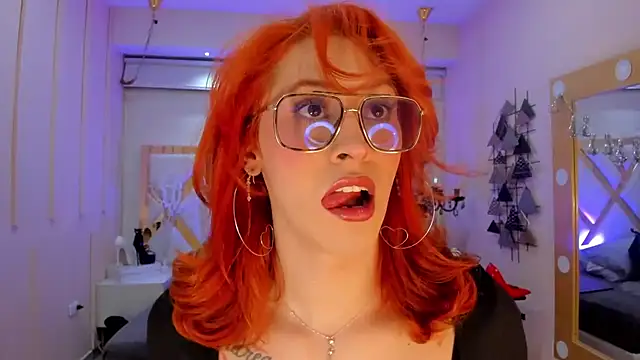 Snapshot of Juliana_Saenzz chatting on February 3, 12:03 pm Juliana Saenzz online show from February 3, 12:03 pm