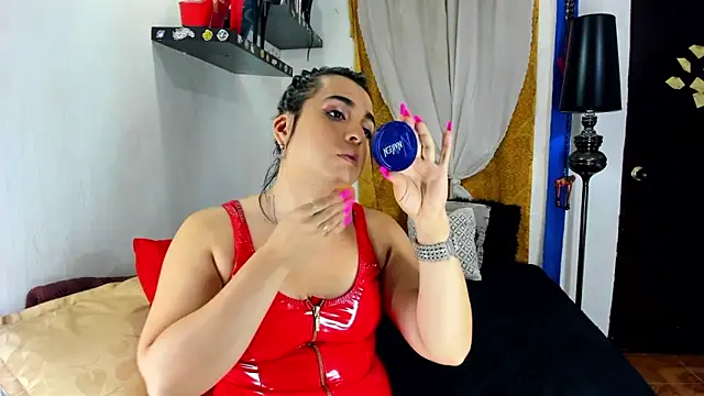 Snapshot of SARAMISHA chatting on October 9, 7:59 pm SARAMISHA online show from October 9, 7:59 pm