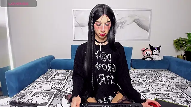 Snapshot of VivianMiller_ chatting on December 5, 6:17 pm VivianMiller online show from December 5, 6:17 pm