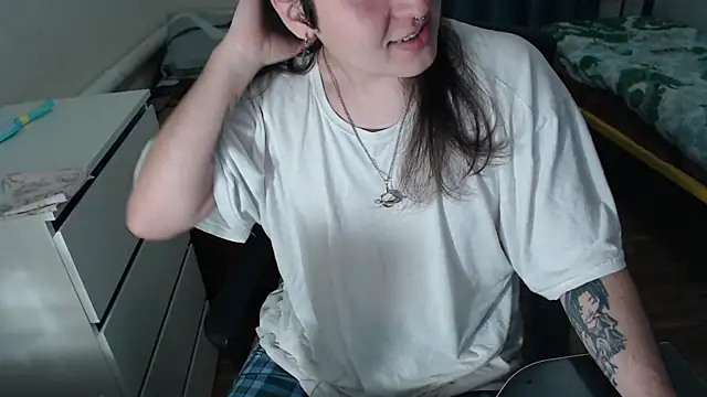 EvaMiron online show from October 13, 11:44 am