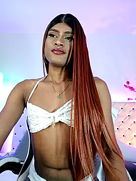 Snapshot of Elektra_Queen chatting on September 13, 2:23 pm Elektra Queen online show from September 13, 2:23 pm