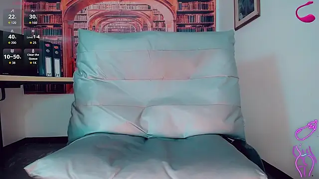 Amanda Cax online show from February 7, 7:42 pm