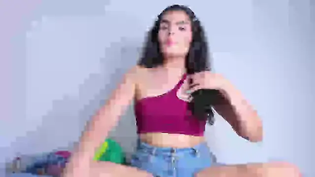 cheryl blossom69 online show from September 17, 3:44 am