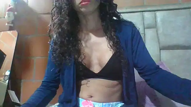 Nadia Monroe online show from October 11, 12:18 pm