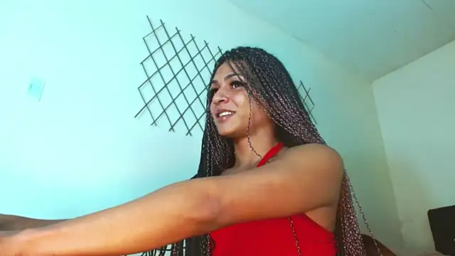 Snapshot of bellatrixx_69 chatting on March 18, 3:39 am bellatrixx 69 online show from March 18, 3:39 am
