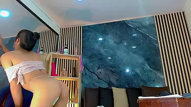 PriscilaRainbow online show from October 18, 4:49 am