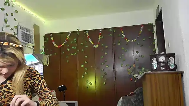  jessica rabbit online show from January 18, 9:23 pm