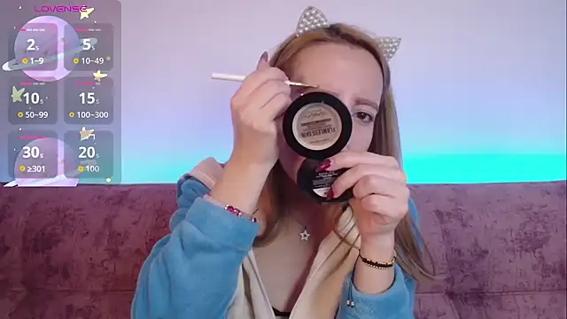 Miiaa doll online show from October 15, 12:16 pm