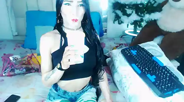 Snapshot of Brenda__01 chatting on January 4, 10:49 am Brenda 01 online show from January 4, 10:49 am