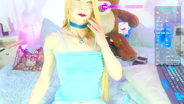 Snapshot of Brenda__01 chatting on October 7, 11:50 pm Brenda 01 online show from October 7, 11:50 pm