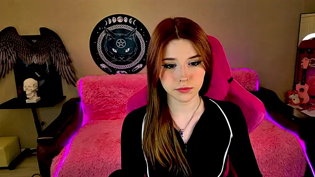 Alisa Black Star online show from February 21, 11:55 am