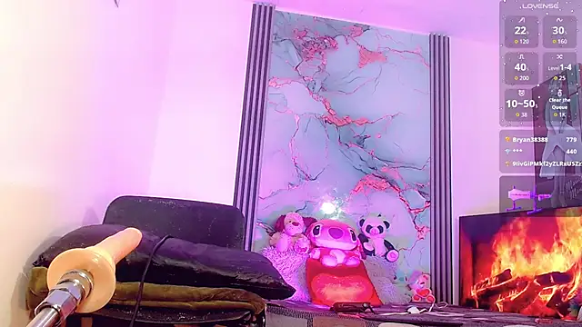  ChanellR  online show from October 10, 7:26 pm