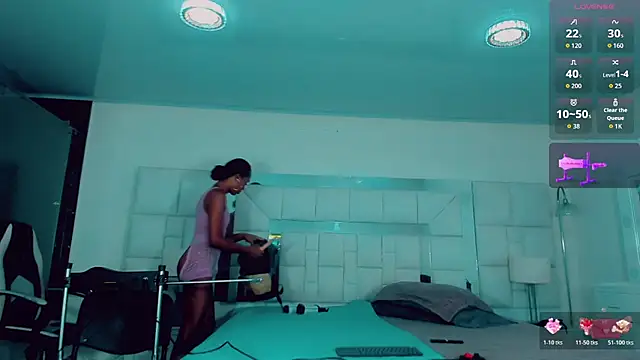  ChanellR  online show from March 6, 11:26 am