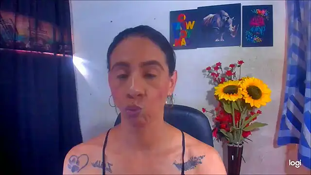 Snapshot of juanblakbigcock chatting on September 9, 5:45 pm juanblakbigcock online show from September 9, 5:45 pm