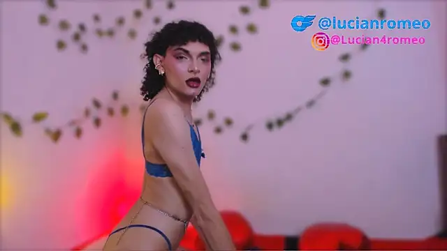 lucianromero online show from December 9, 7:50 am