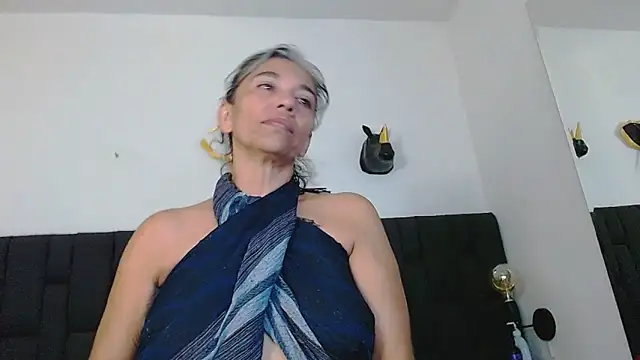 Snapshot of chanel_grant chatting on January 30, 9:47 pm chanel grant online show from January 30, 9:47 pm