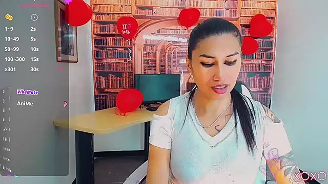 Snapshot of khiara_moretti chatting on February 18, 7:43 pm khiara moretti online show from February 18, 7:43 pm
