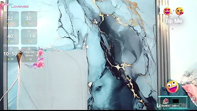 khiara moretti online show from January 14, 11:52 am