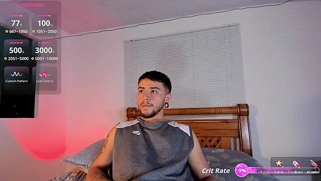 Snapshot of ftmphilip_ chatting on October 2, 11:48 pm ftmphilip online show from October 2, 11:48 pm