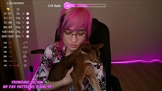 Snapshot of CuteYukiKun chatting on March 3, 2:22 am CuteYukiKun online show from March 3, 2:22 am