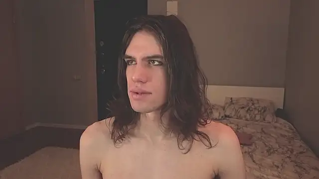 mollymila online show from February 22, 4:42 pm