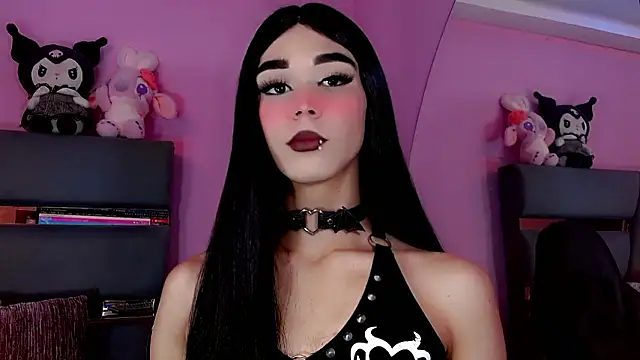 Snapshot of kimMaddiee chatting on December 5, 8:38 pm kimMaddiee online show from December 5, 8:38 pm