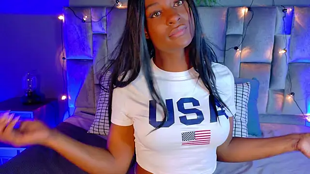 Snapshot of nahomi_campbell chatting on September 24, 7:53 pm nahomi campbell online show from September 24, 7:53 pm