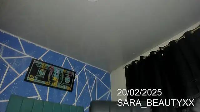 Snapshot of SARA_BEAUTYXX chatting on February 21, 12:27 am SARA BEAUTYXX online show from February 21, 12:27 am