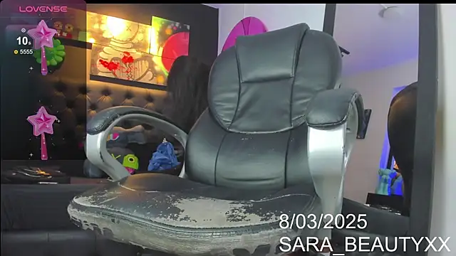 Snapshot of SARA_BEAUTYXX chatting on March 8, 8:03 pm SARA BEAUTYXX online show from March 8, 8:03 pm