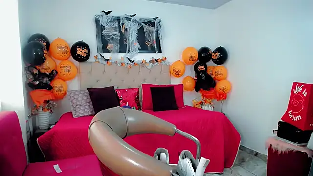 Snapshot of maria_camilacms chatting on October 8, 7:15 pm maria camilacms online show from October 8, 7:15 pm