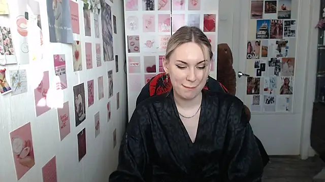Snapshot of CapriScorpion chatting on February 20, 1:08 pm CapriScorpion online show from February 20, 1:08 pm