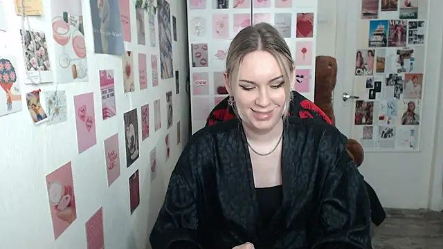 Snapshot of CapriScorpion chatting on February 23, 2:57 pm CapriScorpion online show from February 23, 2:57 pm