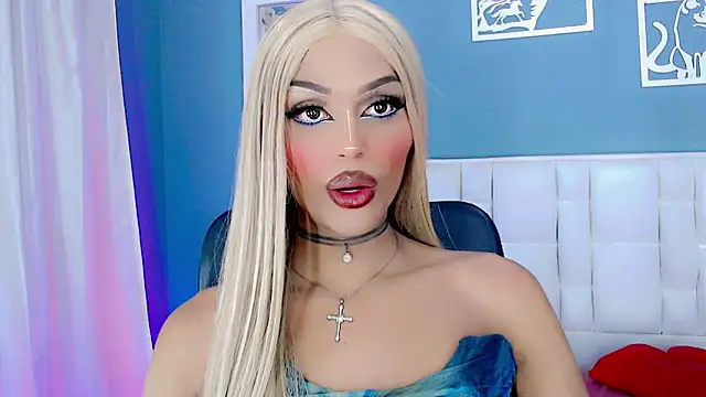 Snapshot of amal_baddell chatting on December 15, 5:34 am amal baddell online show from December 15, 5:34 am
