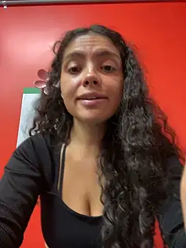 Snapshot of Nathcurly_ chatting on March 19, 3:52 am Nathcurly online show from March 19, 3:52 am