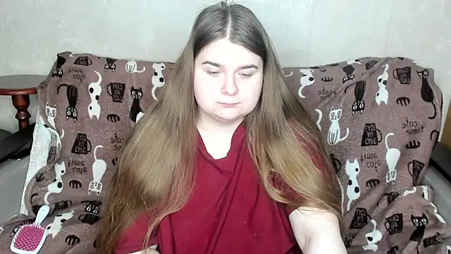 Snapshot of Aushpana chatting on March 18, 10:21 am Aushpana online show from March 18, 10:21 am