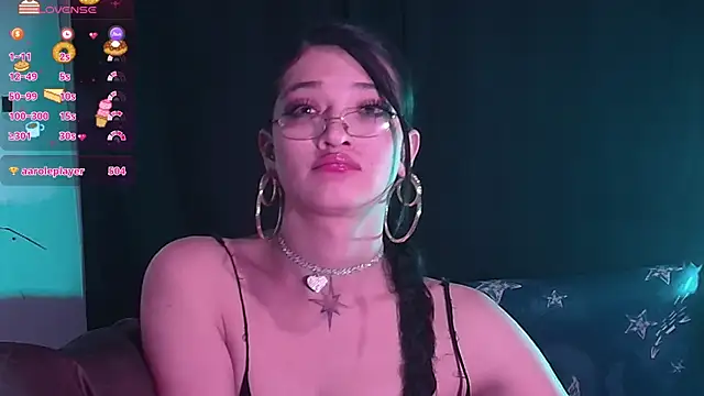 moonfiredancer online show from November 7, 3:28 am