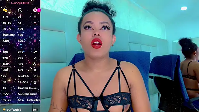 Snapshot of KayleighDreams_ chatting on December 31, 11:06 pm KayleighDreams online show from December 31, 11:06 pm
