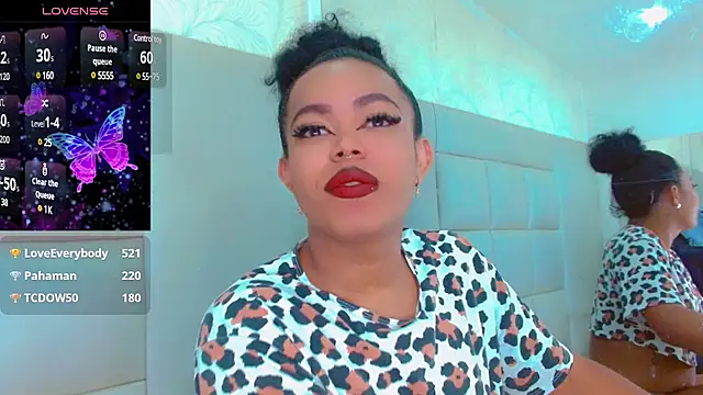 Snapshot of KayleighDreams_ chatting on January 13, 8:58 am KayleighDreams online show from January 13, 8:58 am