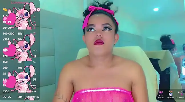 Snapshot of KayleighDreams_ chatting on February 24, 2:26 pm KayleighDreams online show from February 24, 2:26 pm